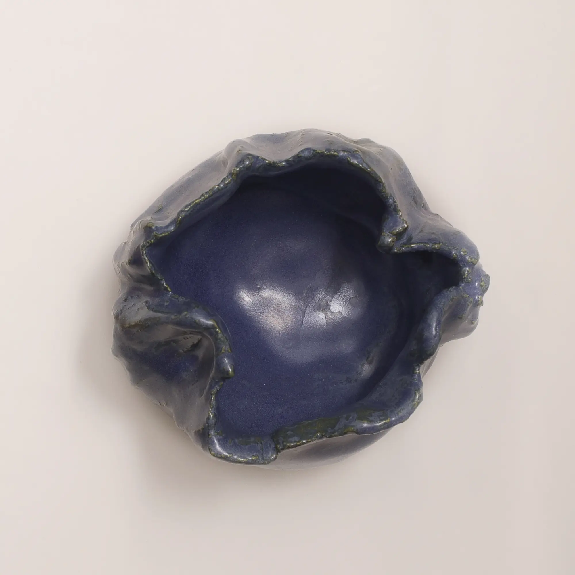 Nahaufnahme Keramik Blume Bluete Mohn Tulpe Rose gruen blau mittel Schale Mini XS klein Ton