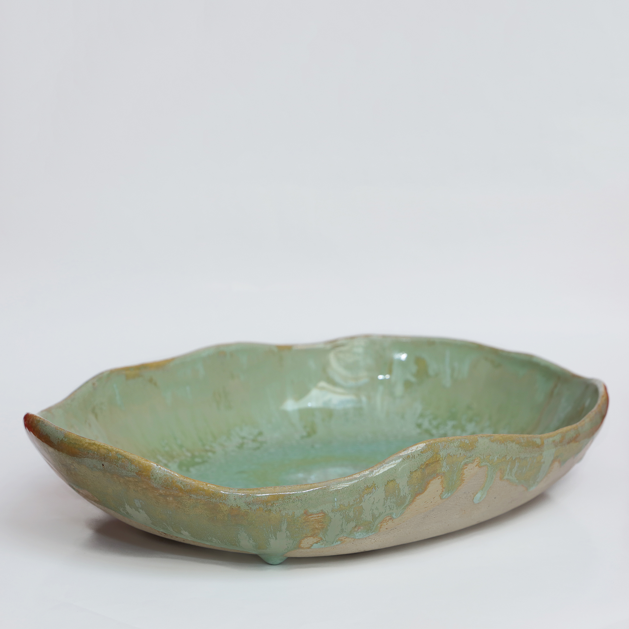 XL oval seladon bowl - H6 x L28,5 x B20,5 cm - 25 Euro