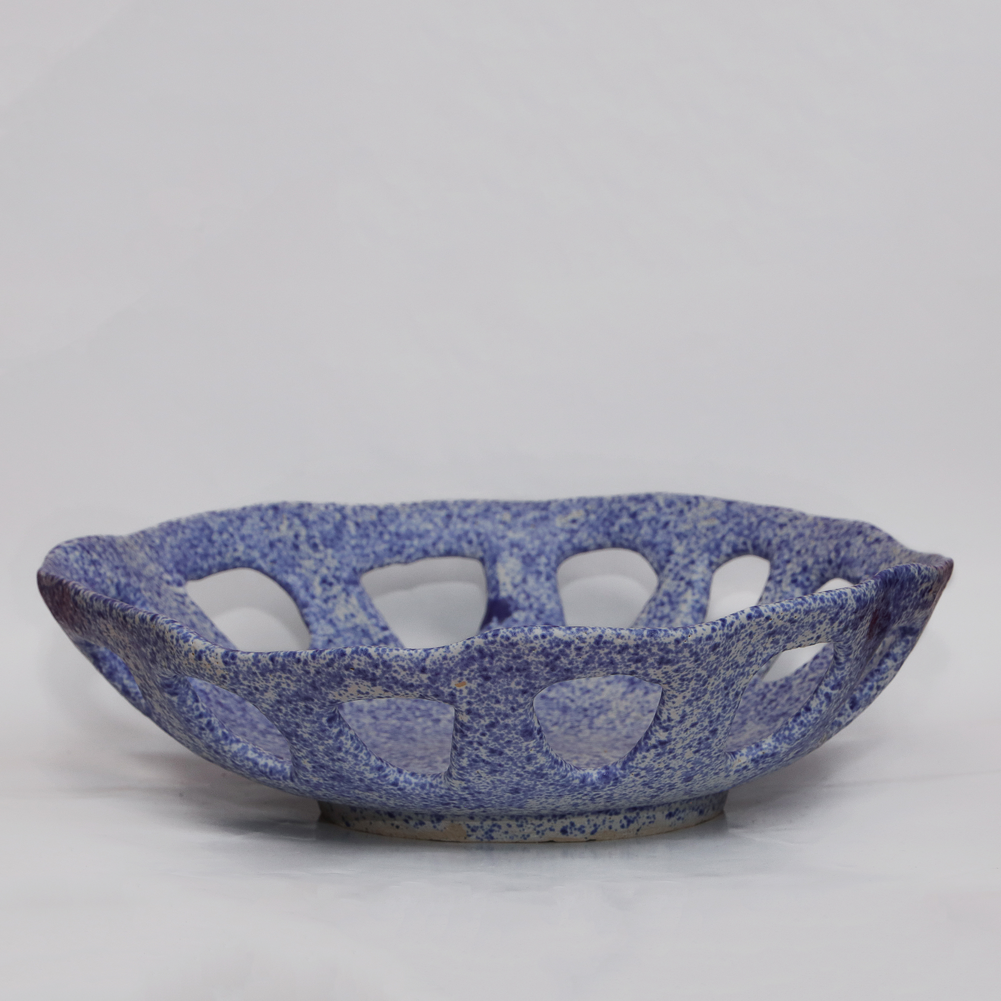 XL Statement Bowl with Cut outs and white blue dotted mat glaze - D28,5 x H9,5 cm - 30 Euro