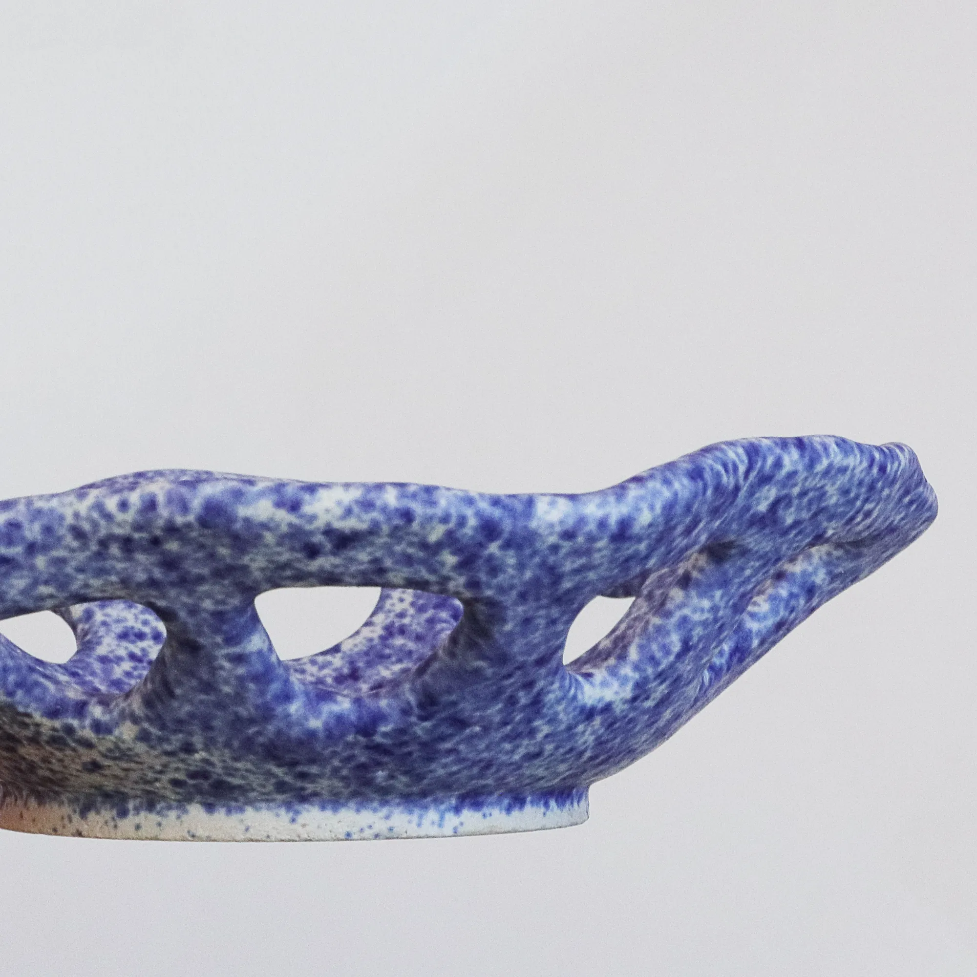 Nahaufnahme Kleine blau weiß Künstler Deko Obst Schale Keramik Steinzeug Unikat Punkte