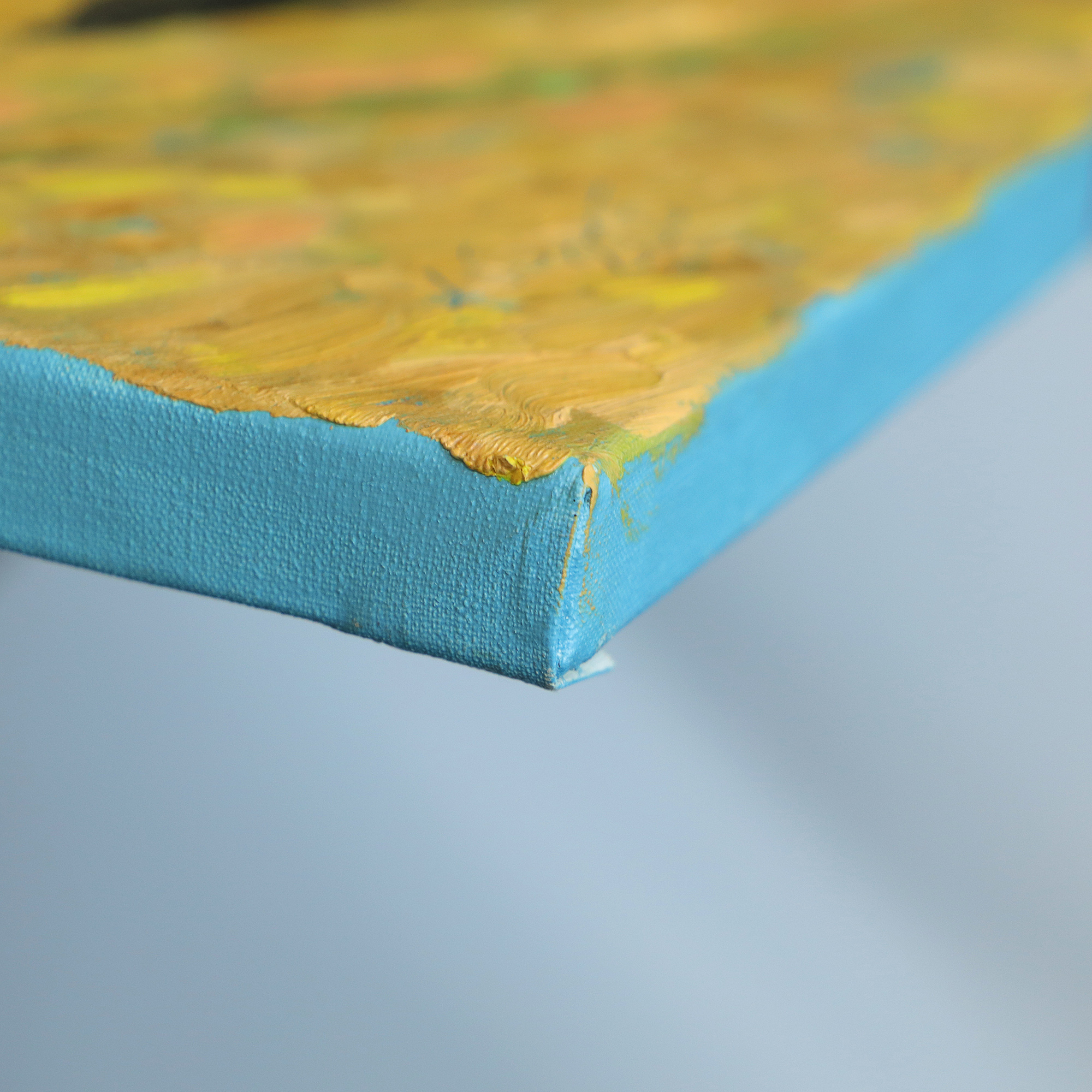 Nahaufnahme Gemälde Feld Acker Stroh Ballen Baeume Strasse Weg hell blau gelb gruen pastell