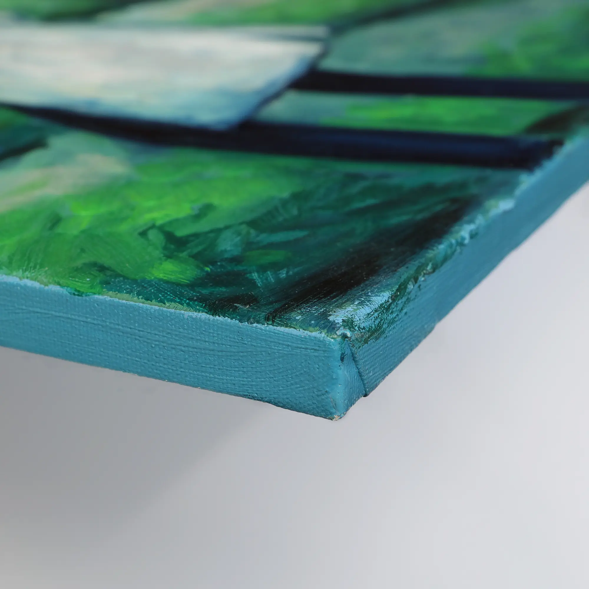 Nahaufnahme Gemälde Frau Person Mensch Wald weiss gruen Hochformat Baum Baeume Unterholz